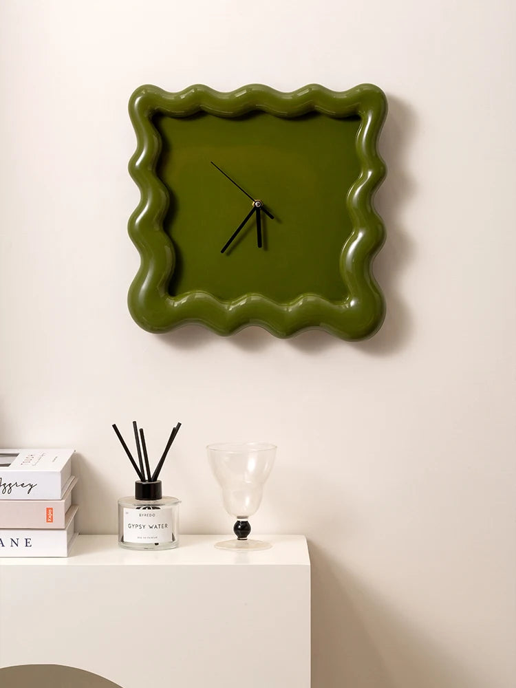 【EpeiusHome】Home Decoration Cream biscuit shape Wall mounted clock